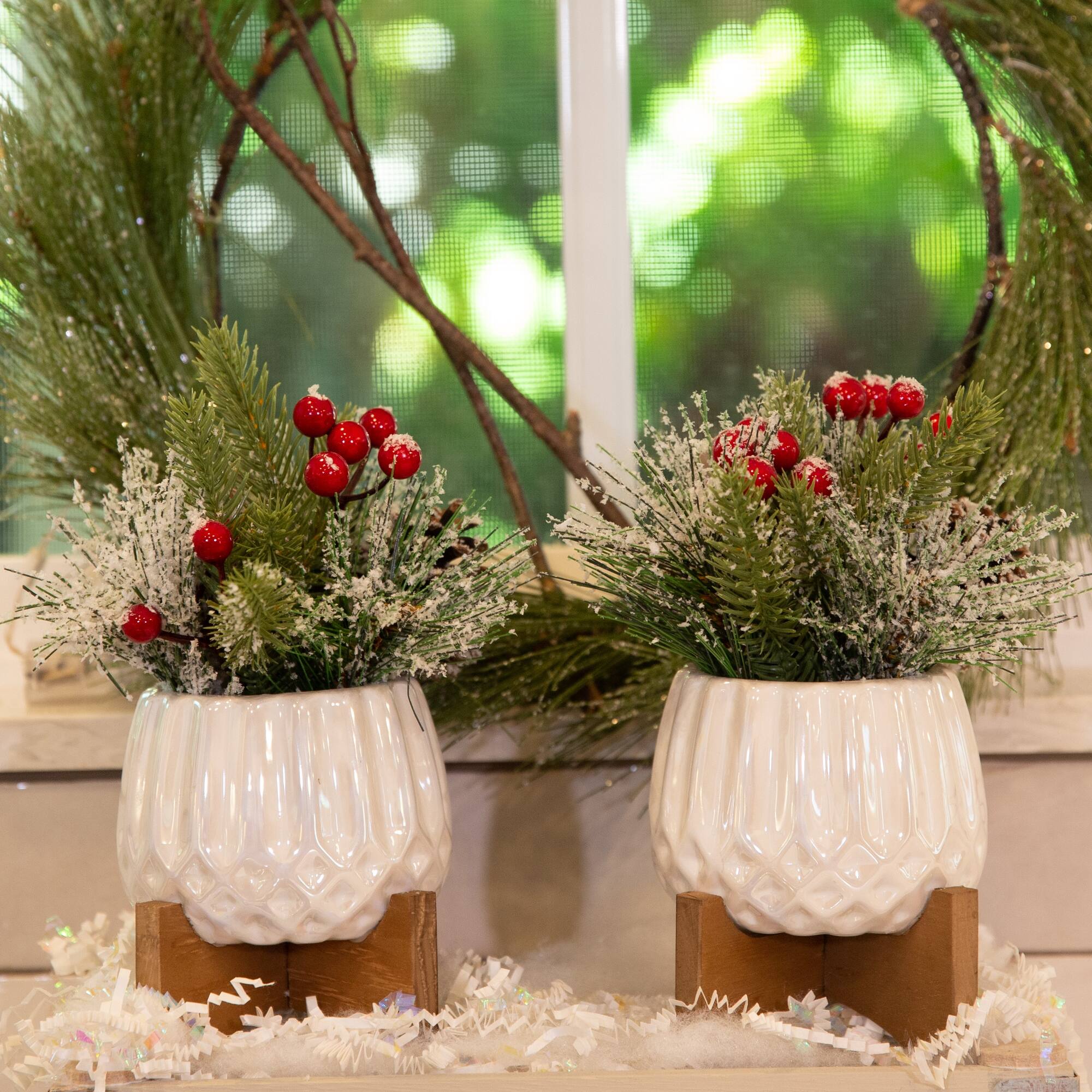 Christmas Mix In 4" Ceramic Cupcake On Stand Set